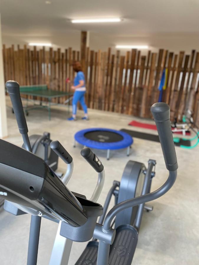 Chalet-Ferienwohnung Aehrenglueck, 70 Qm, Wellness/Fitness/Sauna - Bergroedelhof Feilitzsch Buitenkant foto