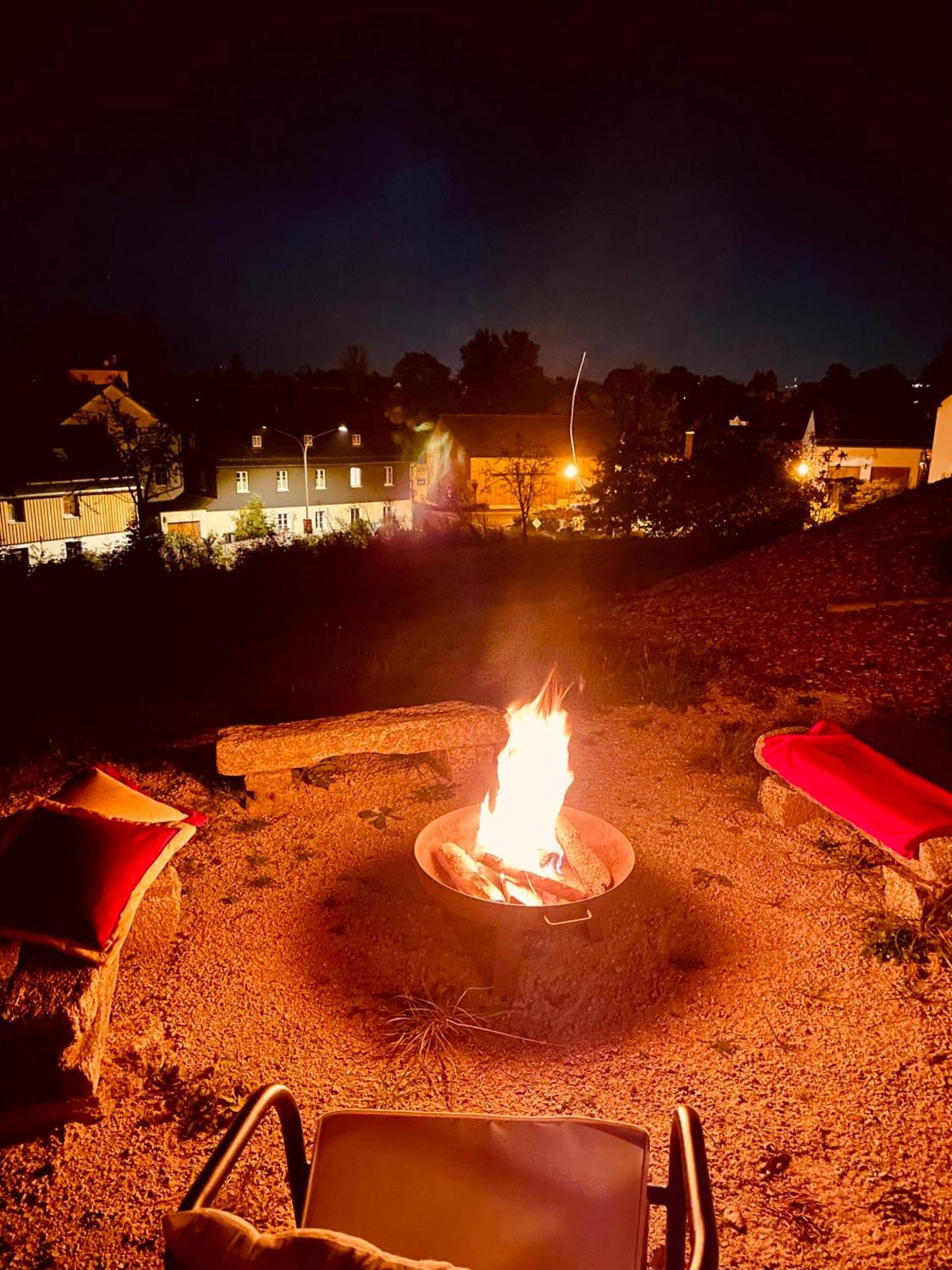 Chalet-Ferienwohnung Aehrenglueck, 70 Qm, Wellness/Fitness/Sauna - Bergroedelhof Feilitzsch Buitenkant foto