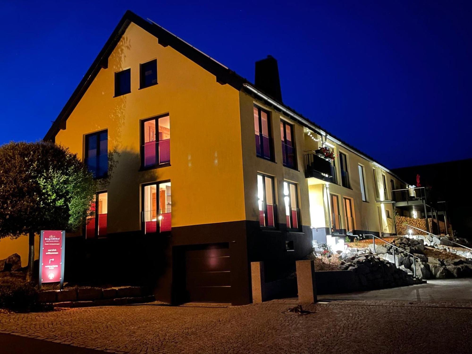 Chalet-Ferienwohnung Aehrenglueck, 70 Qm, Wellness/Fitness/Sauna - Bergroedelhof Feilitzsch Buitenkant foto