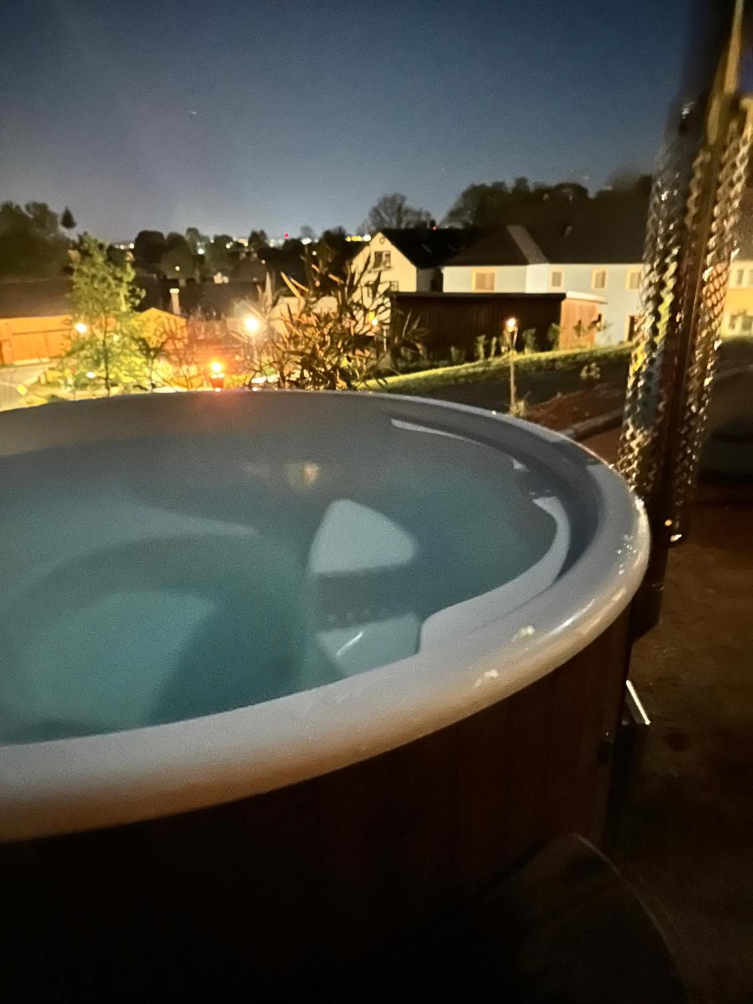 Chalet-Ferienwohnung Aehrenglueck, 70 Qm, Wellness/Fitness/Sauna - Bergroedelhof Feilitzsch Buitenkant foto